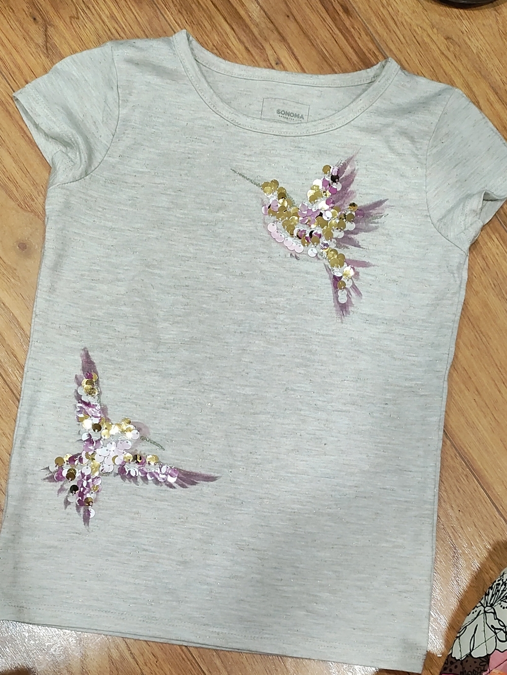 Sonoma Light Gray Short-Sleeve Tee with Sequin Hummingbirds